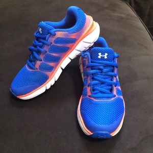 🔴SOLD🔴 Under Armour shoes